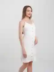 Белый легкое платье сарафан с кружевным шитьем