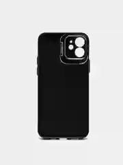Черный чехол для iPhone 12 пластиковый матовый ультратонкий с защитой камеры