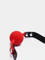 Красный кляп силиконовый