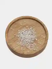 Белый бисер, 450 г