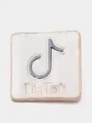Темно-синий брошь "TikTok"