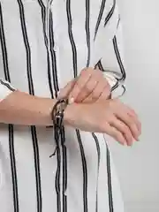 Серый браслет "Сова"