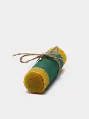 Зеленый свеча из вощины