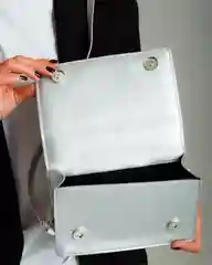Серебряный сумка геометрической формы