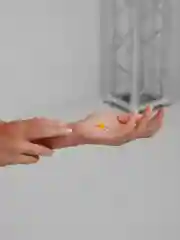 Желтый кольцо из искусственного жемчуга с сердечком