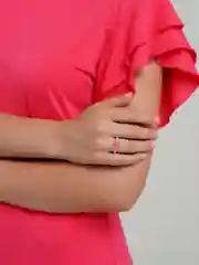 Розовый кольцо из искусственного жемчуга с сердечком