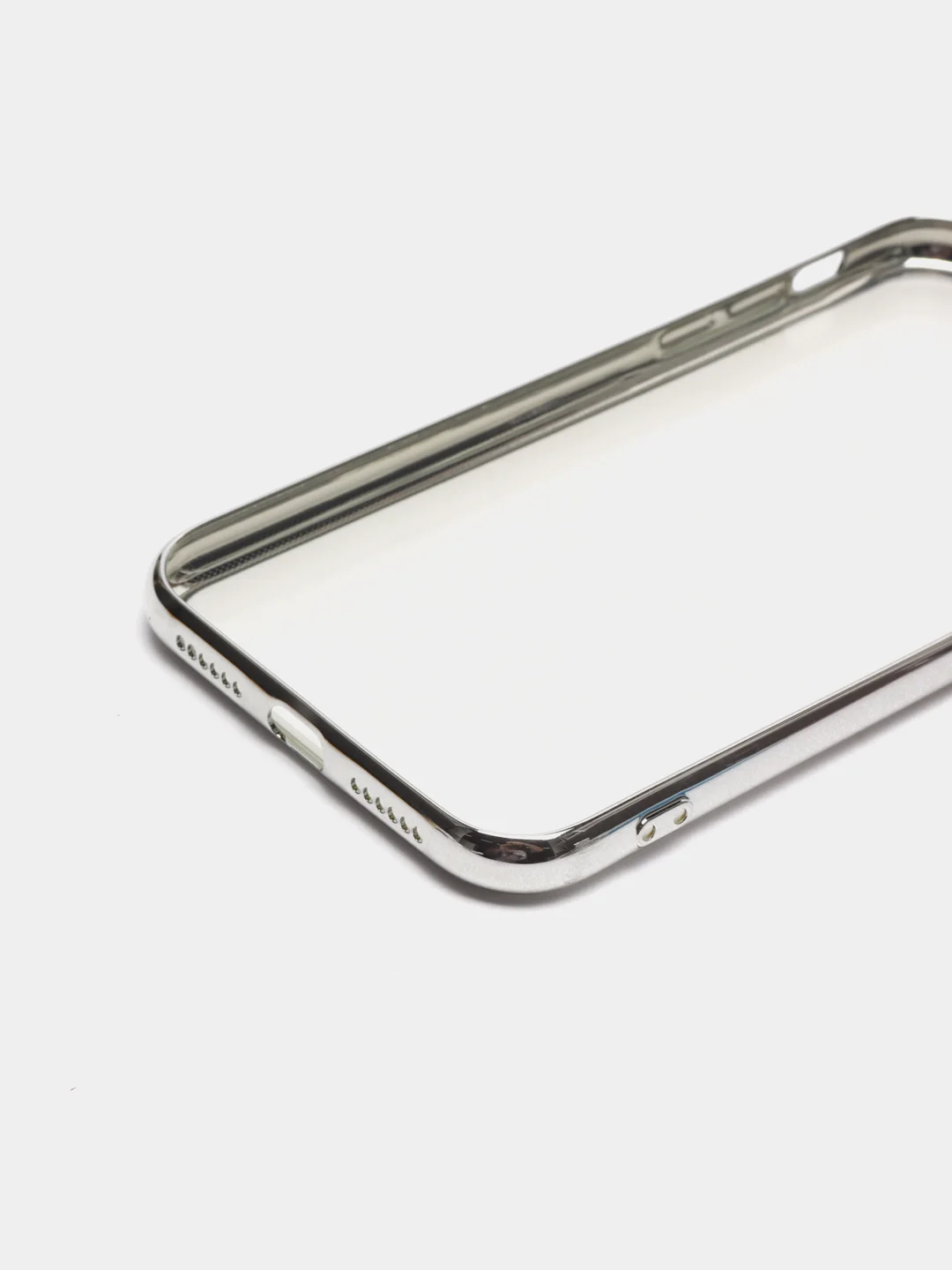 Серебряный чехол для iPhone 11
