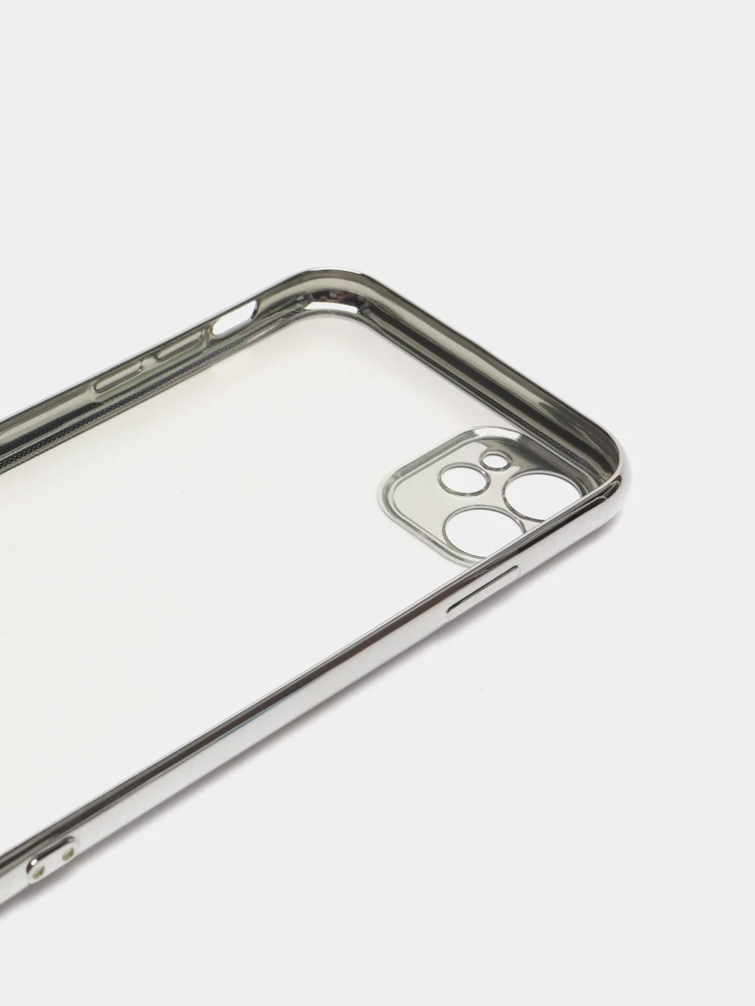 Серебряный чехол для iPhone 11