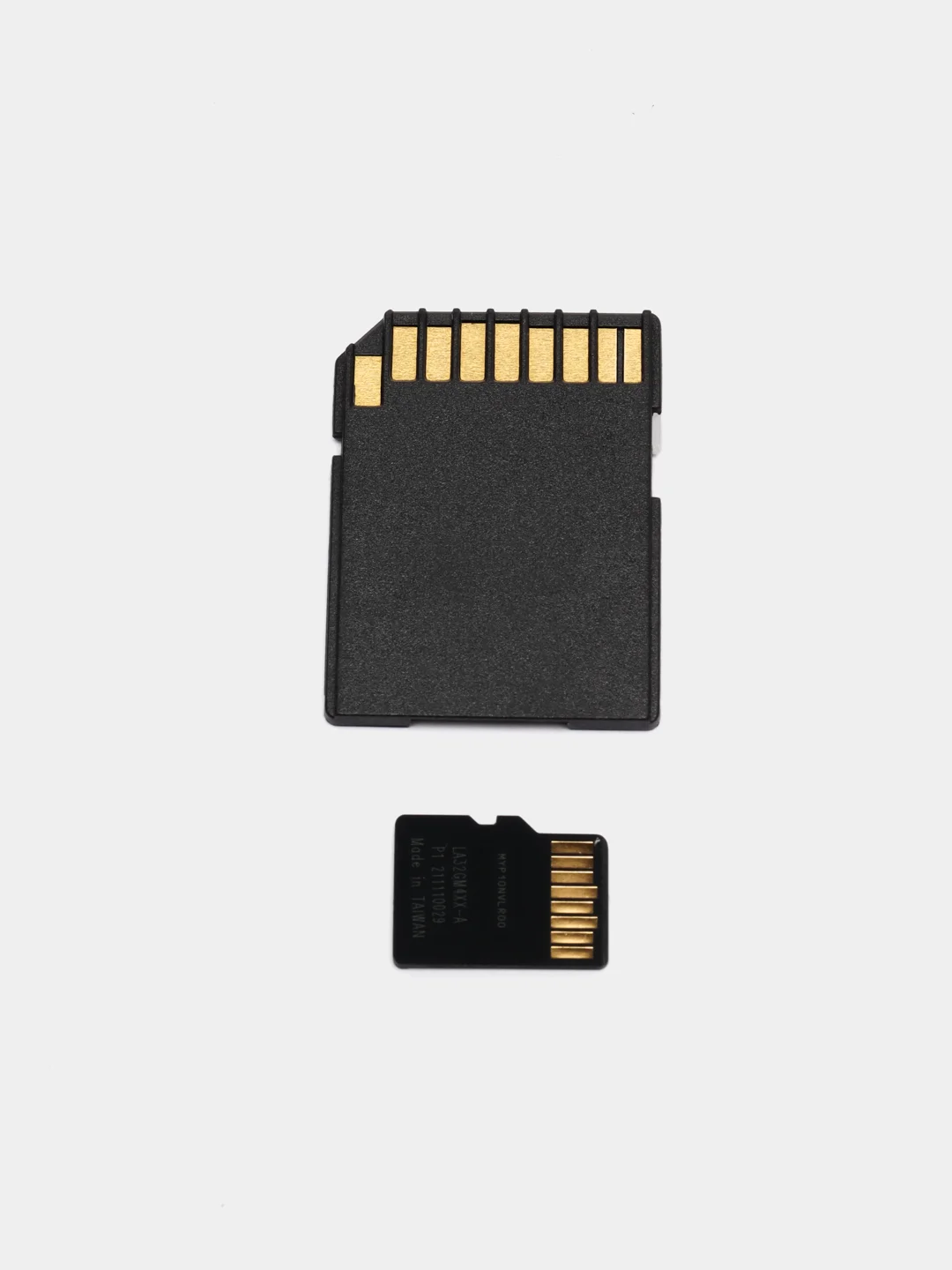 Карта памяти 32 GB SmartBuy microSDHC Сlass 10 (с адаптером SD)