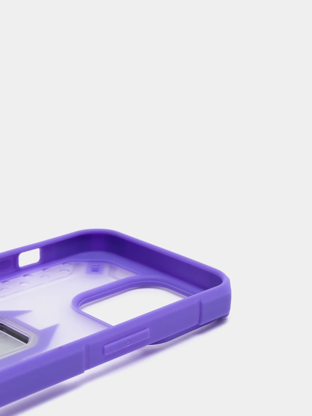 Фиолетовый чехол для iPhone 13, 13 Pro, Pro Max пластиковый полупрозрачный с металлическим кольцом