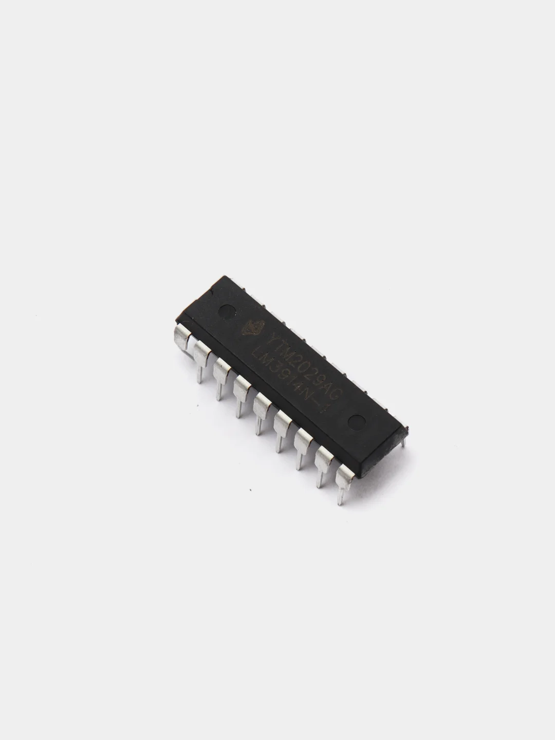 Микросхема LM3914N-1 DIP-18