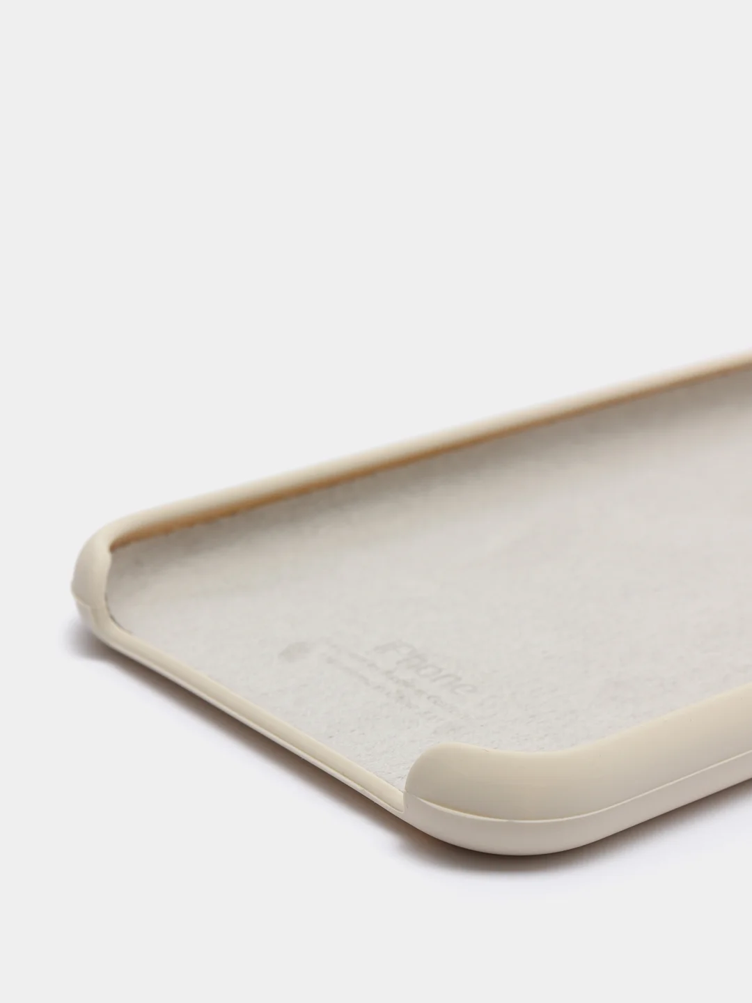 Бежевый чехол Silicone Case для iPhone XR, с открытым низом