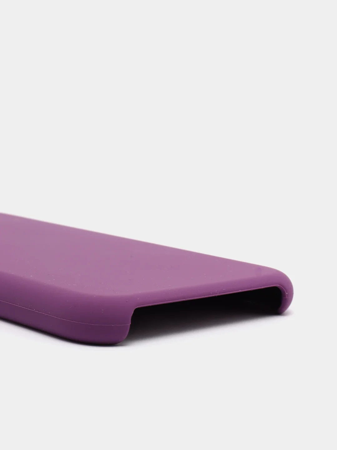 Пурпурный чехол Silicone Case для iPhone XR, с открытым низом