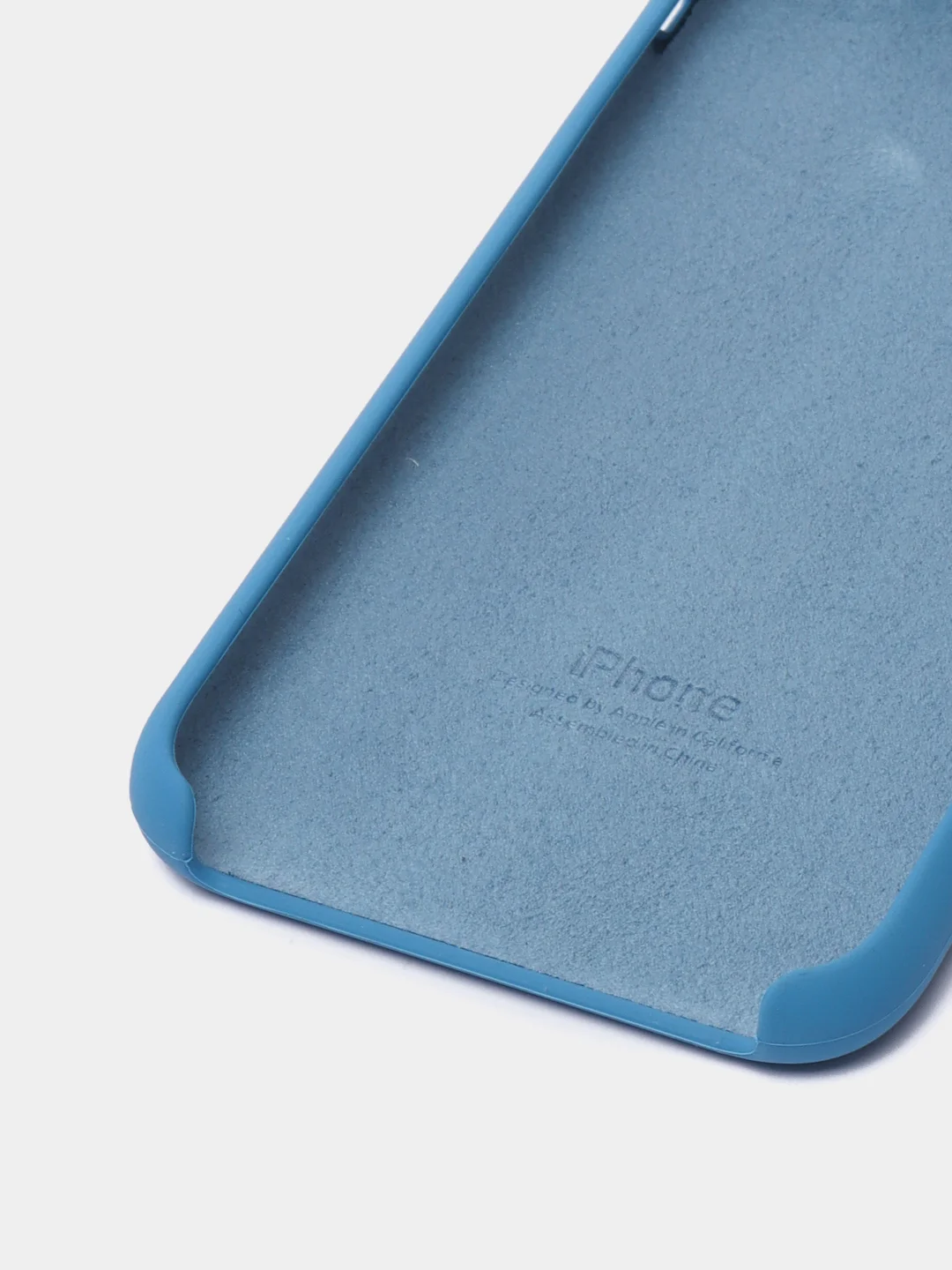 Синий чехол Silicone Case для iPhone XR, с открытым низом