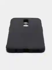 Черный чехол OnePlus 6 черный, силиконовый