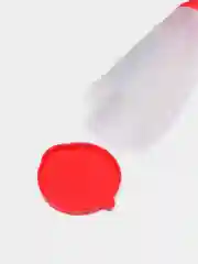 Красный овощечистка с контейнером