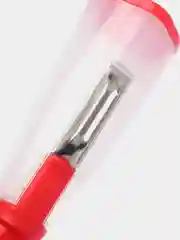 Красный овощечистка с контейнером