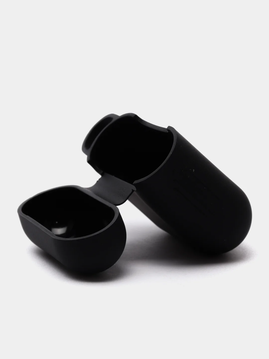 Черный чехол для наушников Apple AirPods 1, AirPods 2 силиконовый