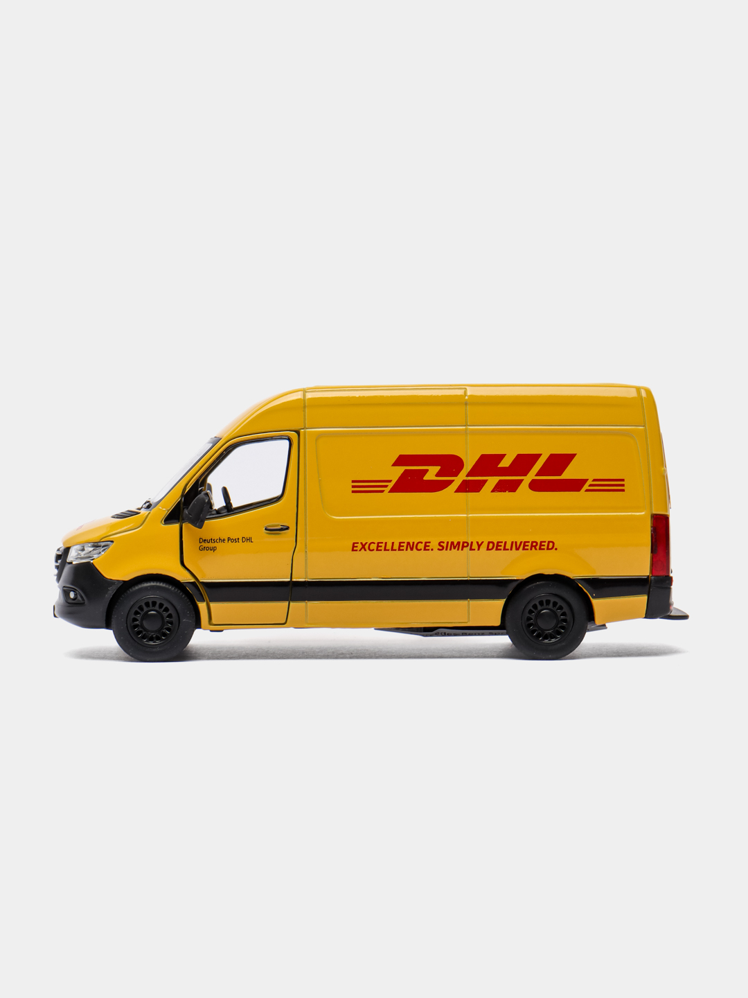 Металлическая машина Mercedes-Benz Sprinter DHL 1:48 купить по цене 590 ₽ в  интернет-магазине Магнит Маркет