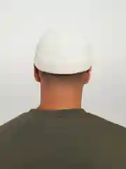 Белый шапка бини унисекс мягкая