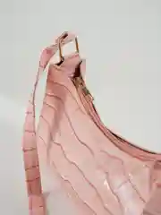 Розовый женская сумка-багет