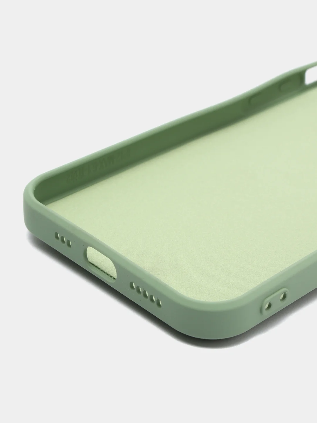 Лесной зеленый чехол силиконовый с кольцом на iPhone 12