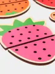 Шнуровка набор - развивающая игра