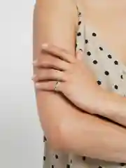 Кольцо с цепью