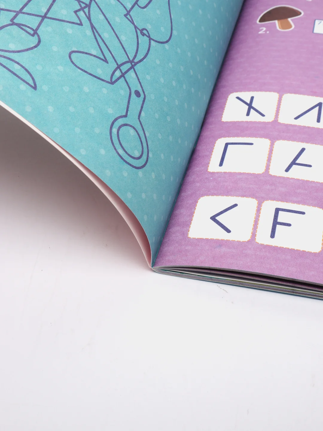Голубой большая активити книга с наклейками
