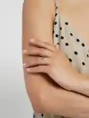 Белый женское необычное кольцо
