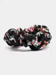 Черный резинка