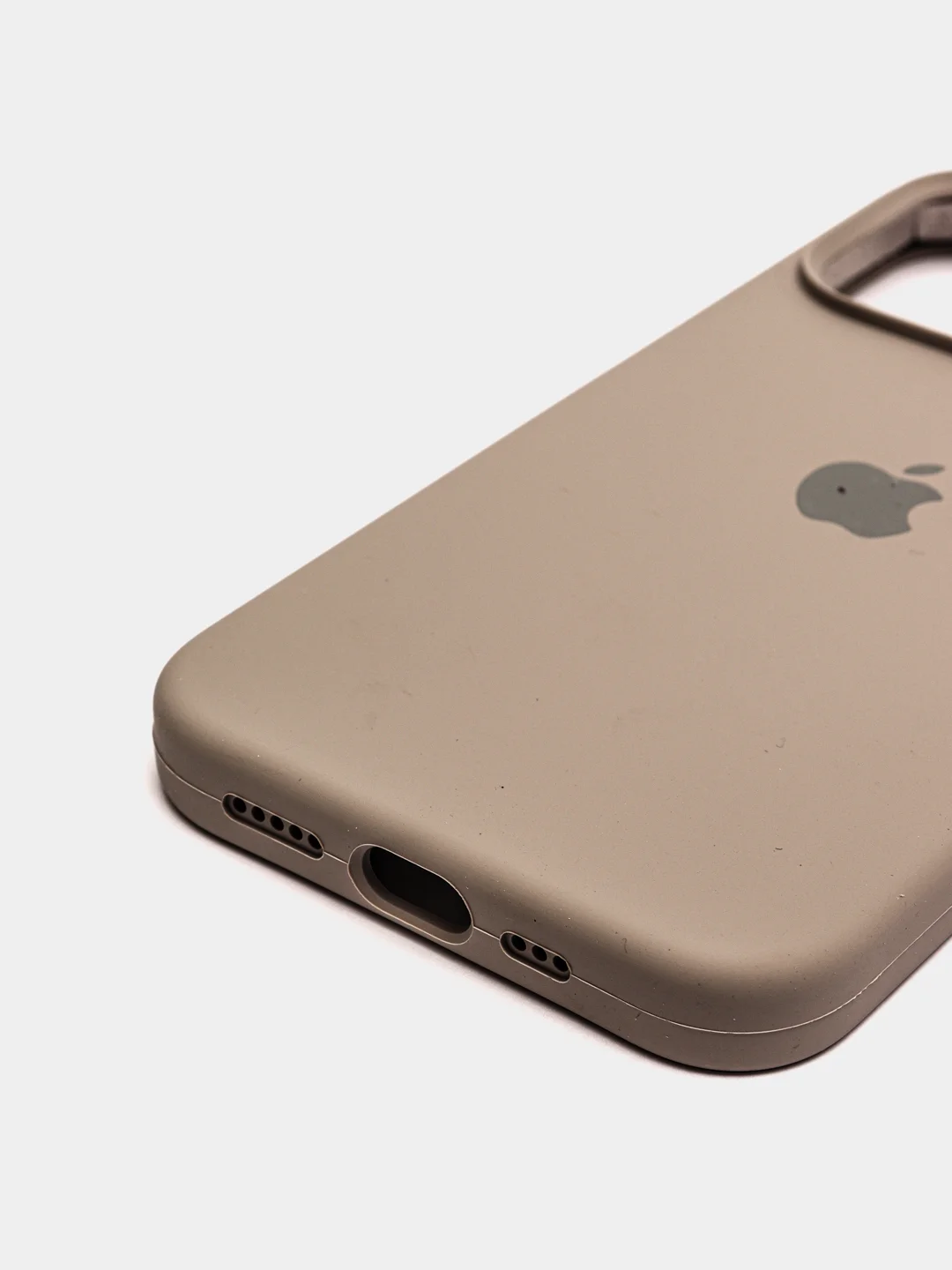 Серый чехол Silicone Case для Apple iPhone 13 Pro