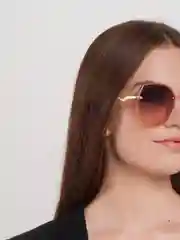 Розовый солнцезащитные очки женские