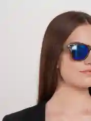 Синий солнцезащитные очки