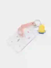 Белый бейдж пластиковый с брелком