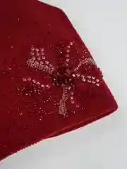 Красный шапка женская  с флисовой подкладкой "Дождь"