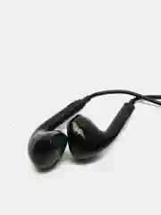 Черный наушники More Choice G11, разъем AUX, с микрофоном