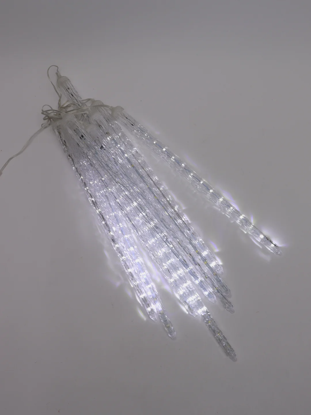 ULD-E3005-300/DTK WHITE IP44 ICICLE Занавес светодиодный фигурный «Сосульки»