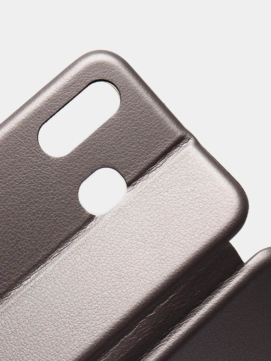 Серебряный чехол-книжка Samsung Galaxy A40 (Самсунг Галакси А40)