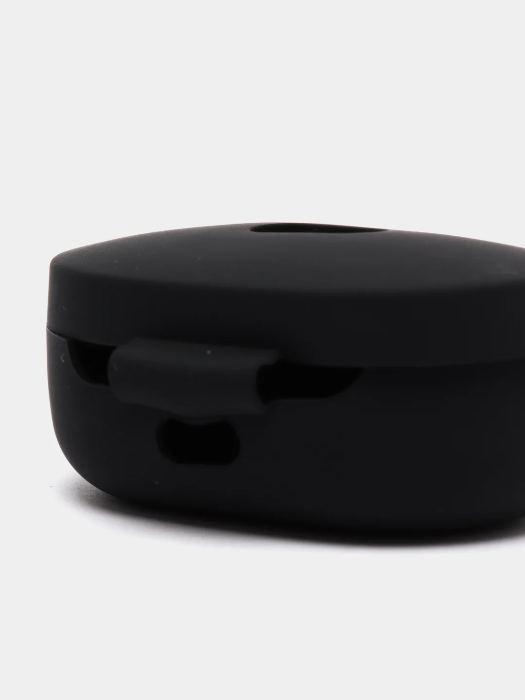 Черный силиконовый чехол AirDots