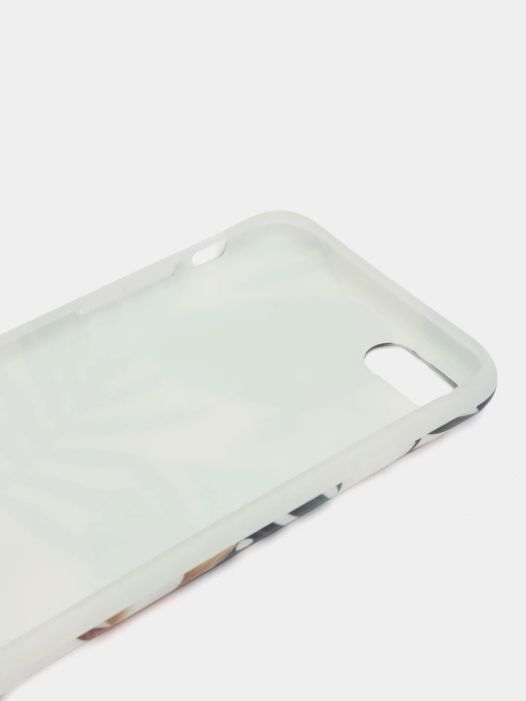 Бежевый чехол для IPhone