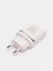 Белый сетевое зарядное устройство HOCO C12Q (QC3.0, до 3A, 18W)