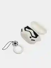Белый чехол для беспроводных наушников AirPods (Аирподс) 1 / 2 / Pro, Pro 2 с карабином