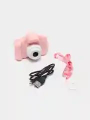 Розовый фотоаппарат детский