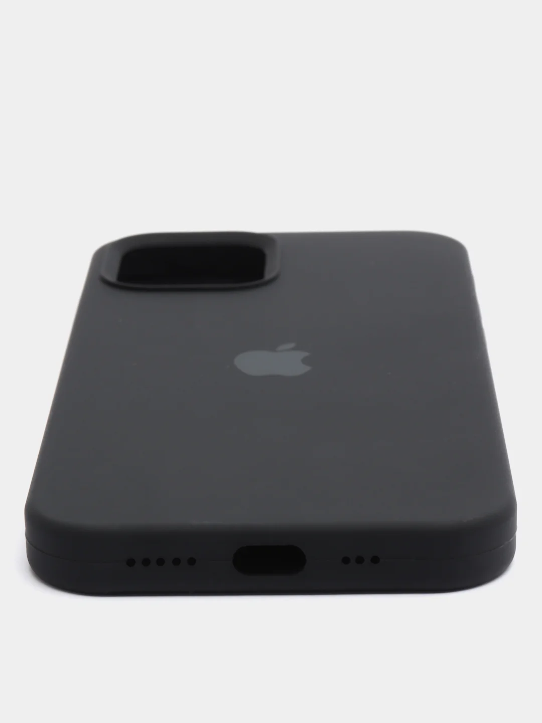 Черный чехол iPhone 12 / 12 Pro с закрытым низом Silicone case