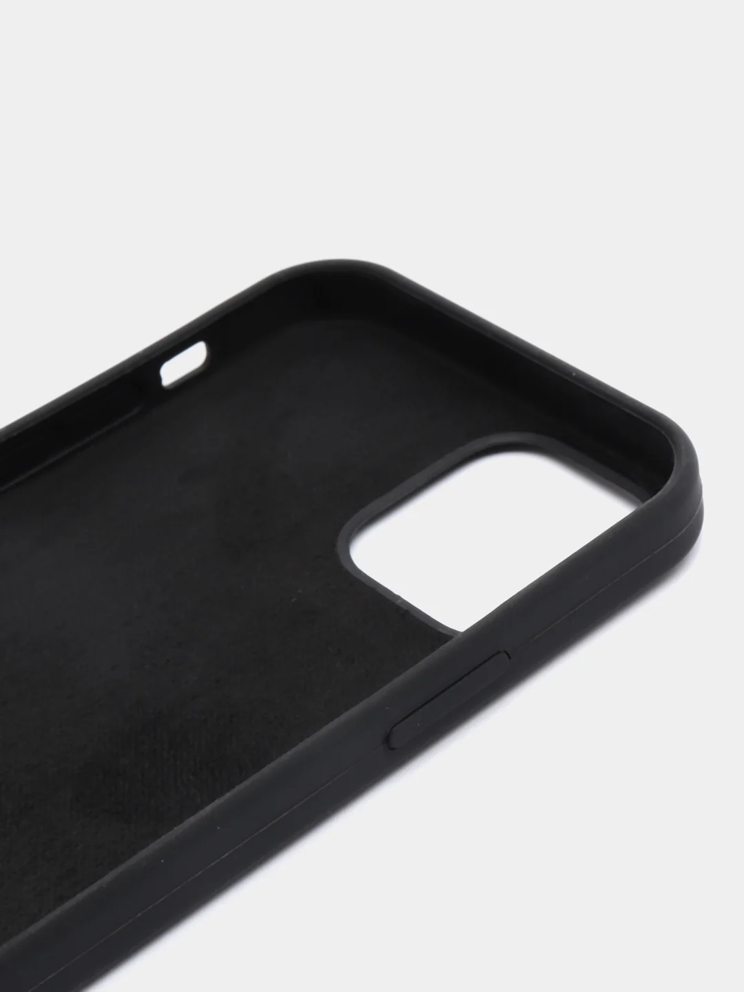 Черный чехол iPhone 12 / 12 Pro с закрытым низом Silicone case
