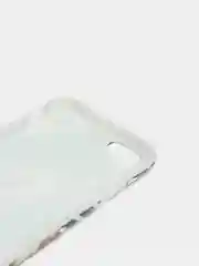 Бежевый чехол для IPhone