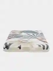 Бежевый чехол для IPhone