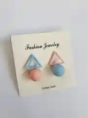 Конфетный серьги-гвоздики женские "Геометрия", асимметричные