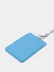 Голубой бейдж с лентой